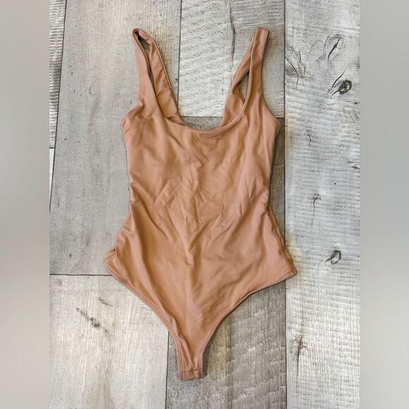 ALIX NYC Mott Bodysuit in Nude - Picture 3 of 7